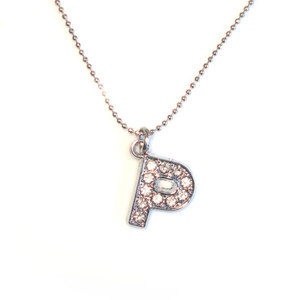 Initial "P" pendant necklace