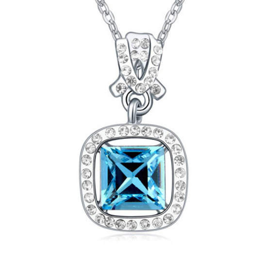 Gold-plated necklace with blue Swarovski Elements Crystal square pendant