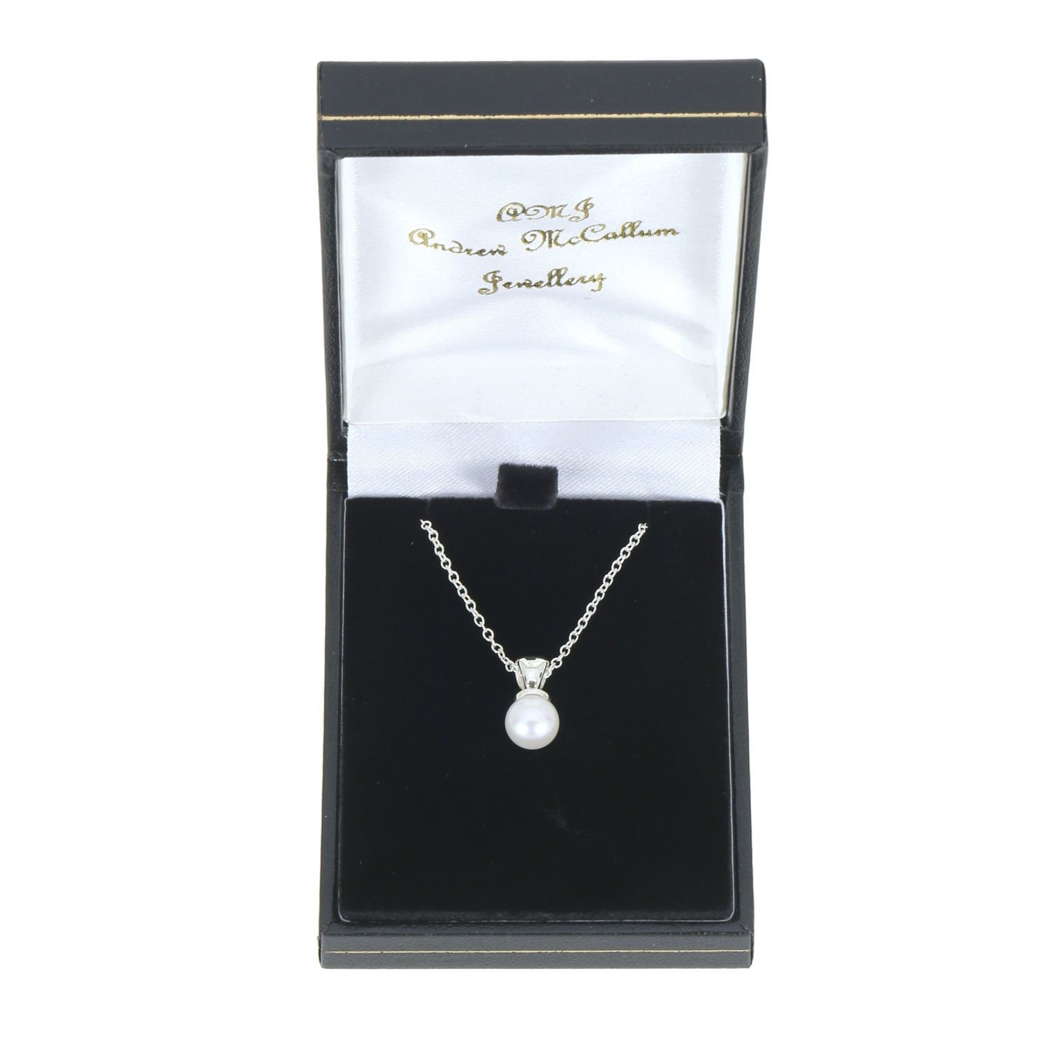 Tiffany signature clearance pearl necklace